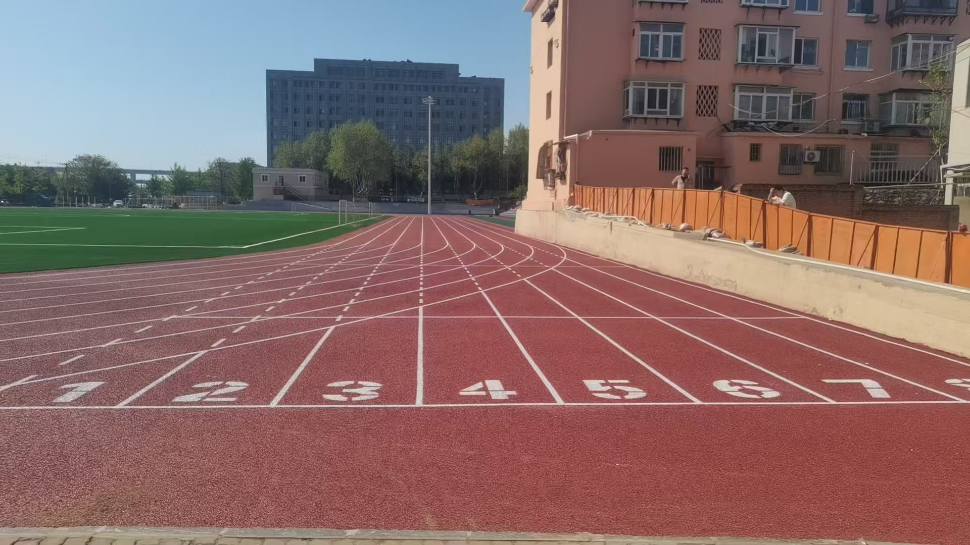 通化市仿真草坪健身步道 - 厂家